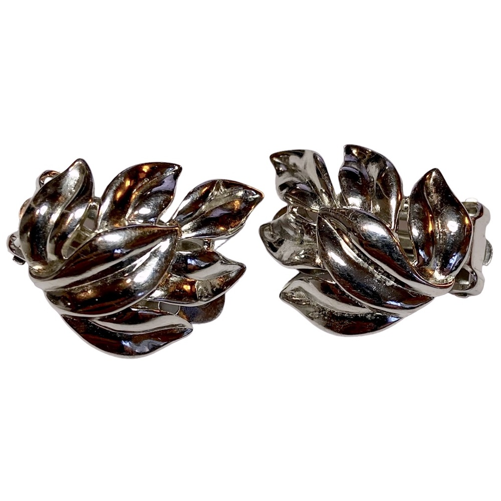 Crown Trifari Silver Leaf Clip Earrings Vintage